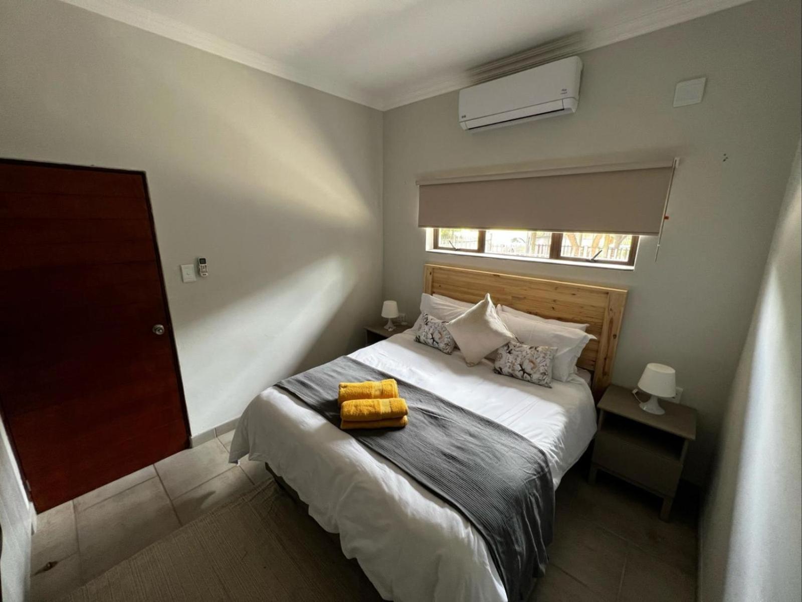 Moya-Sky Apartment Komatipoort Ruang foto